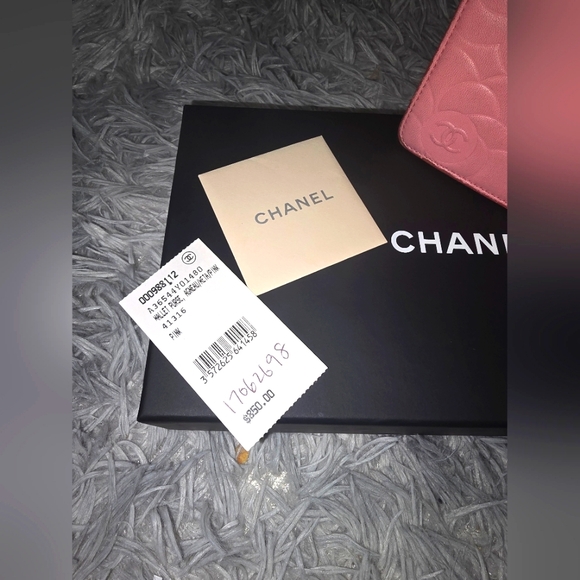 Chanel Camilla Flower Pink 💗 Long Wallet (EUC)(SEE PICS)(COMES WITH TAGS & BOX) - Picture 3 of 12